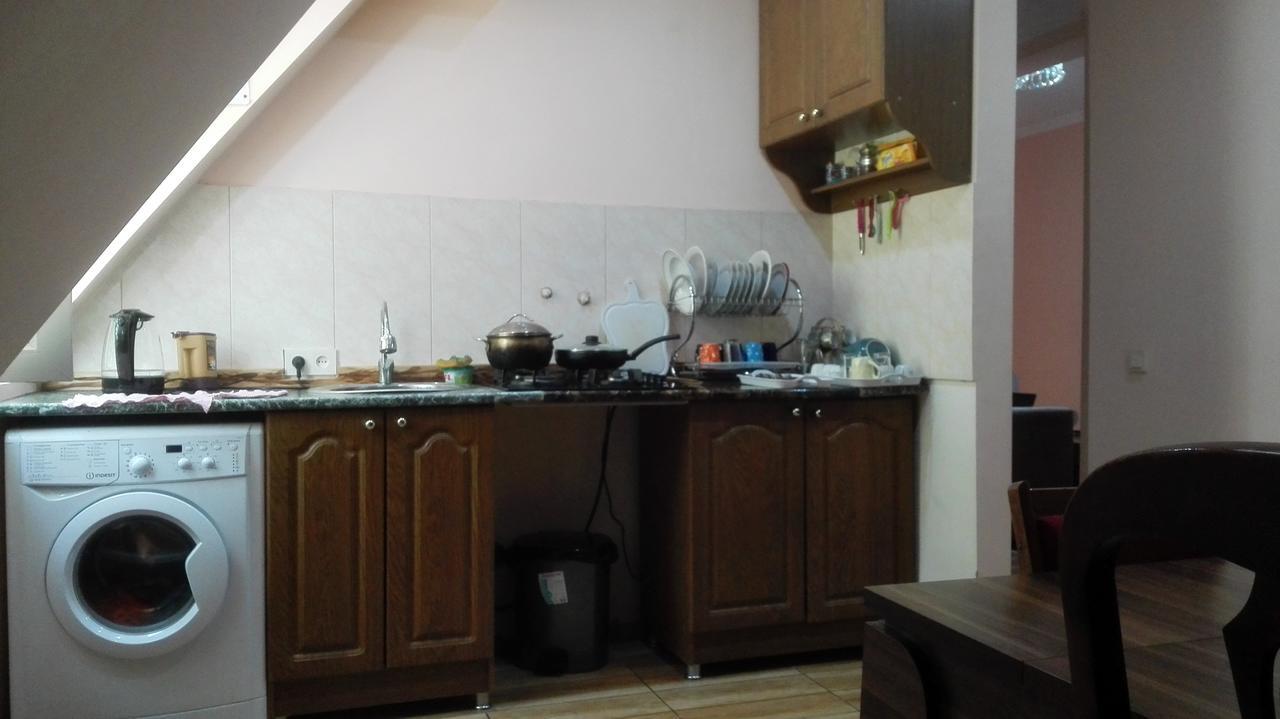 Everyday Cat Hostel باتومي المظهر الخارجي الصورة